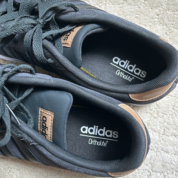 Men’s adidas daily ortholite sneakers - Picture 6 of 8